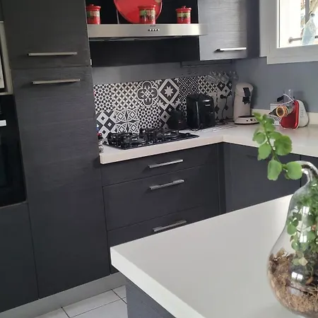 Δωμάτια σε οικογενειακή κατοικία Chambre Uzès